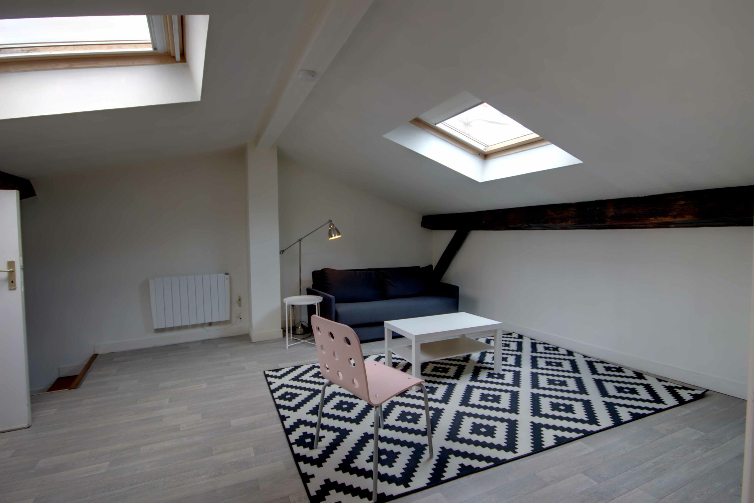 HDR Tone-Mapped with DPHDR6